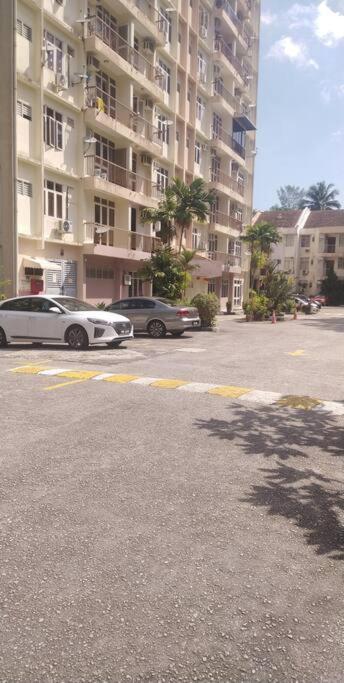 Bayu Emas Penang